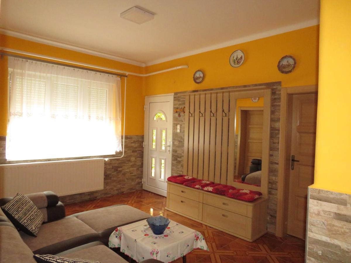 Szekely Apartman 블로톤퓌레드 외부 사진